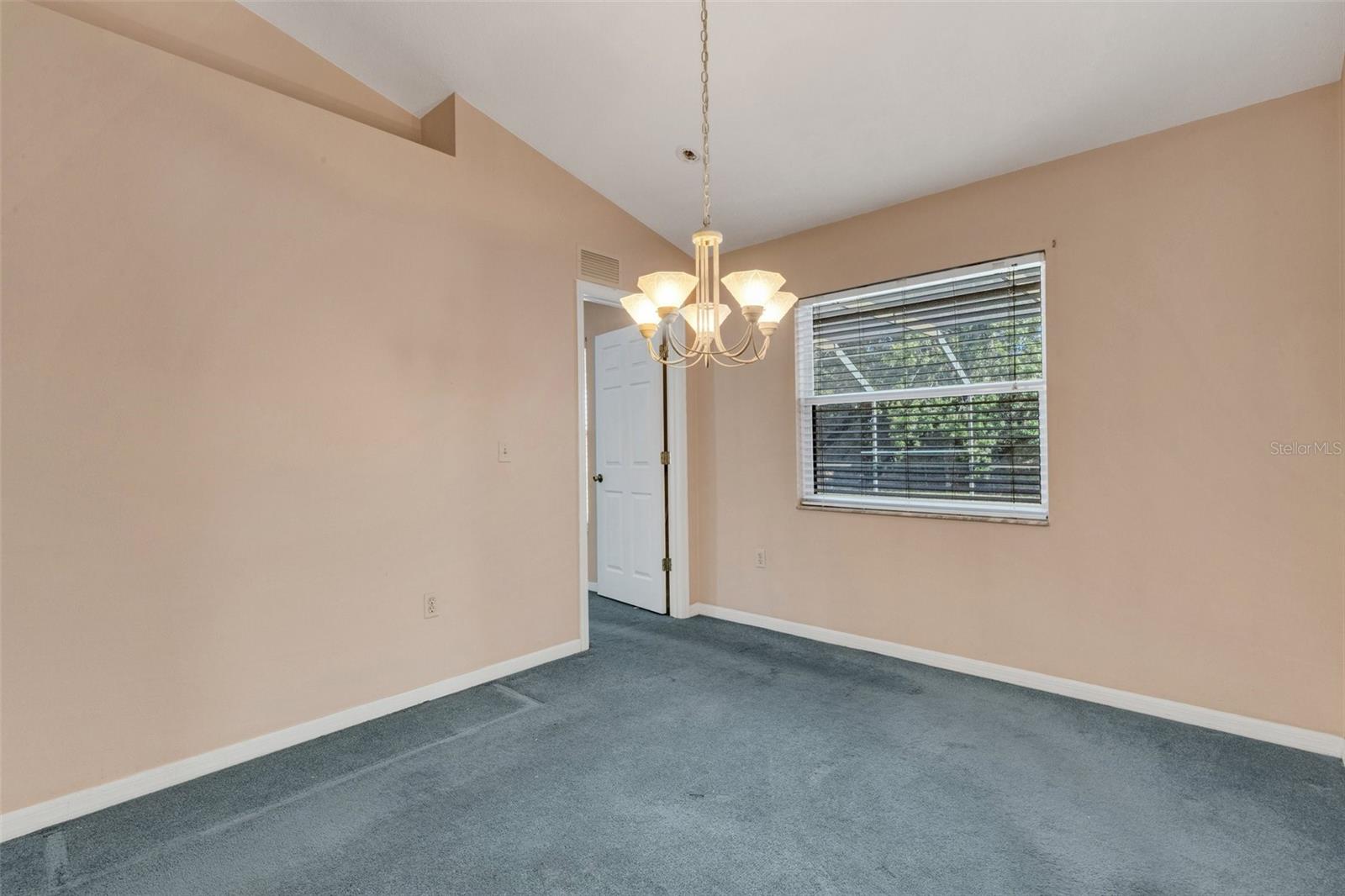 835 70TH DR E, SARASOTA, FL, 34243