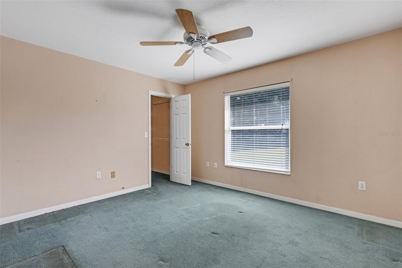 835 70TH DR E, SARASOTA, FL, 34243