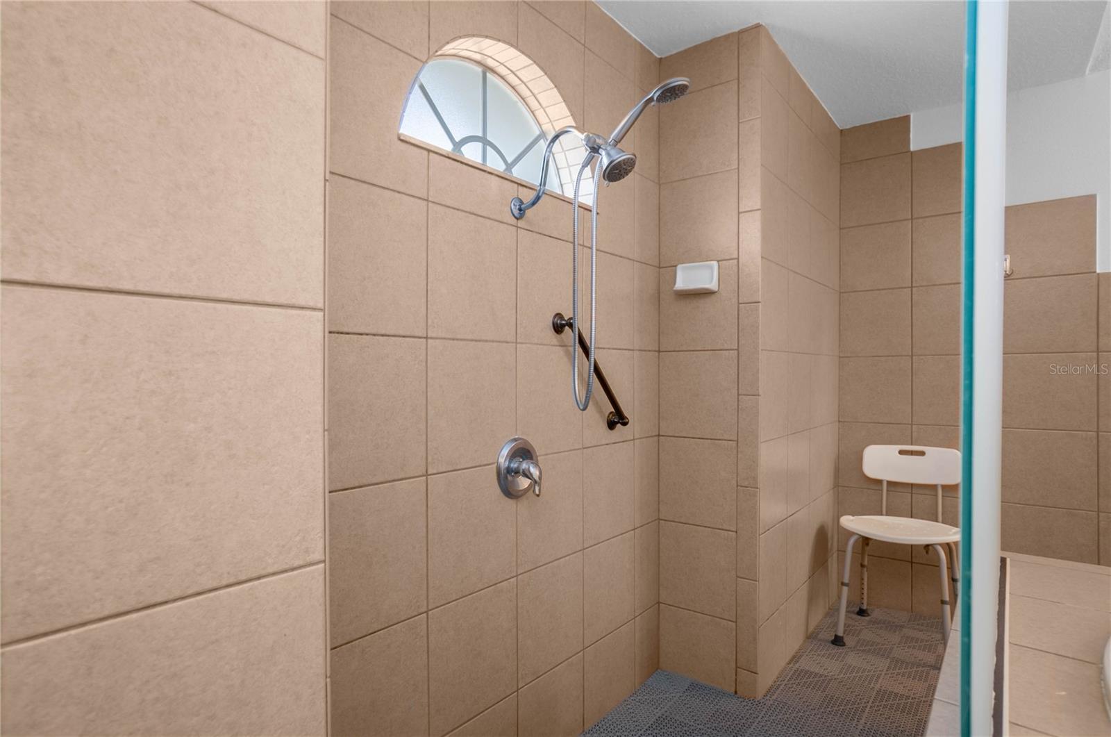 7285 NIGHTWALKER RD, WEEKI WACHEE, FL, 34613