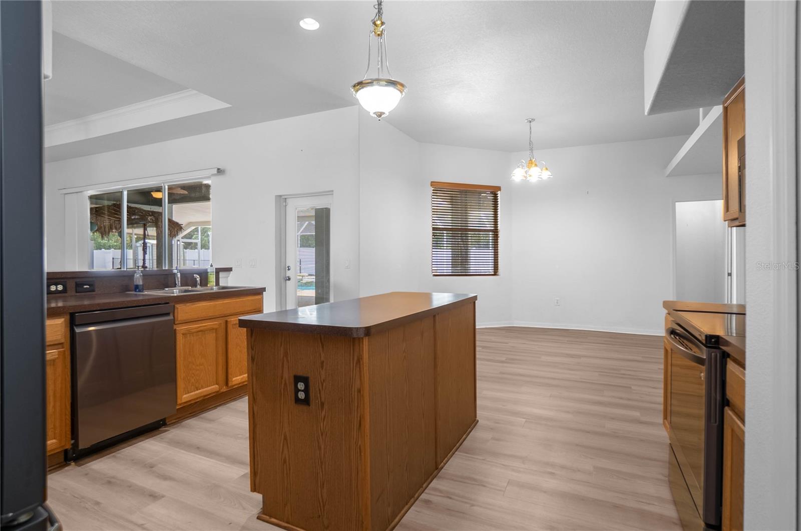 7285 NIGHTWALKER RD, WEEKI WACHEE, FL, 34613