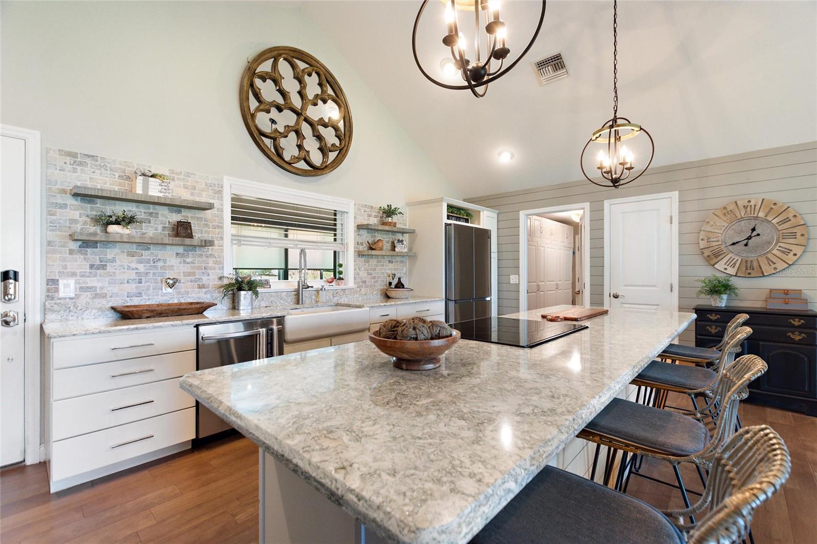 1395 S LAKE REEDY BLVD, FROSTPROOF, FL, 33843