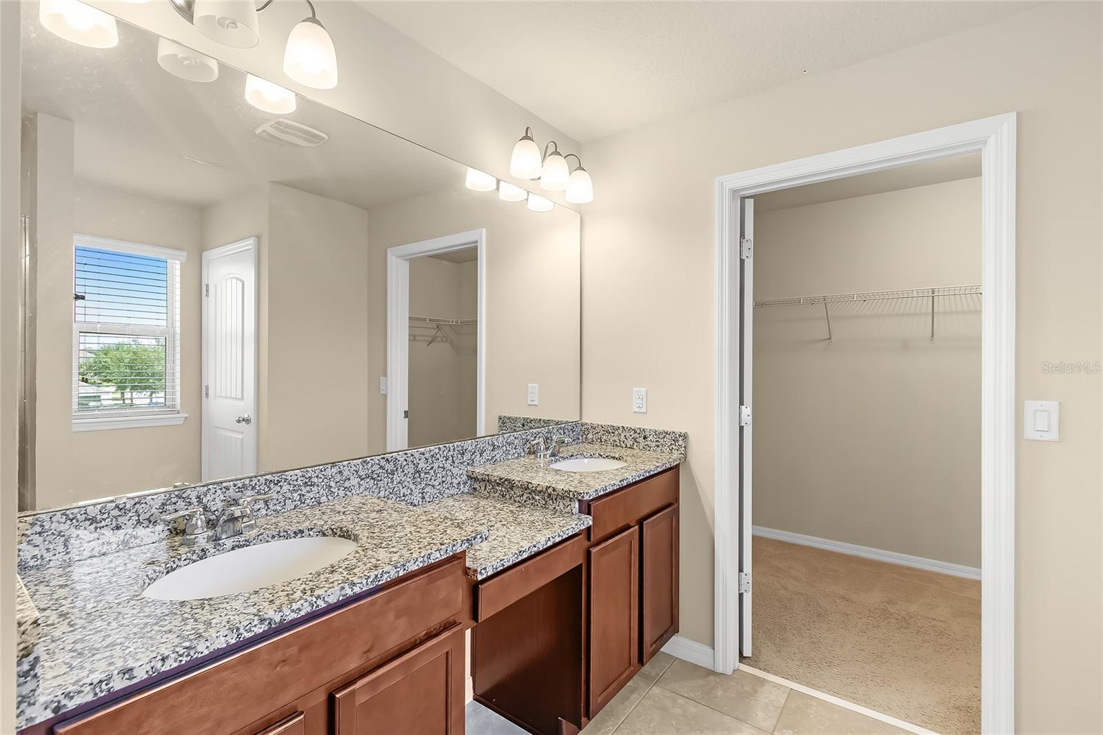 16043 PEBBLE BLUFF LOOP, WINTER GARDEN, FL, 34787