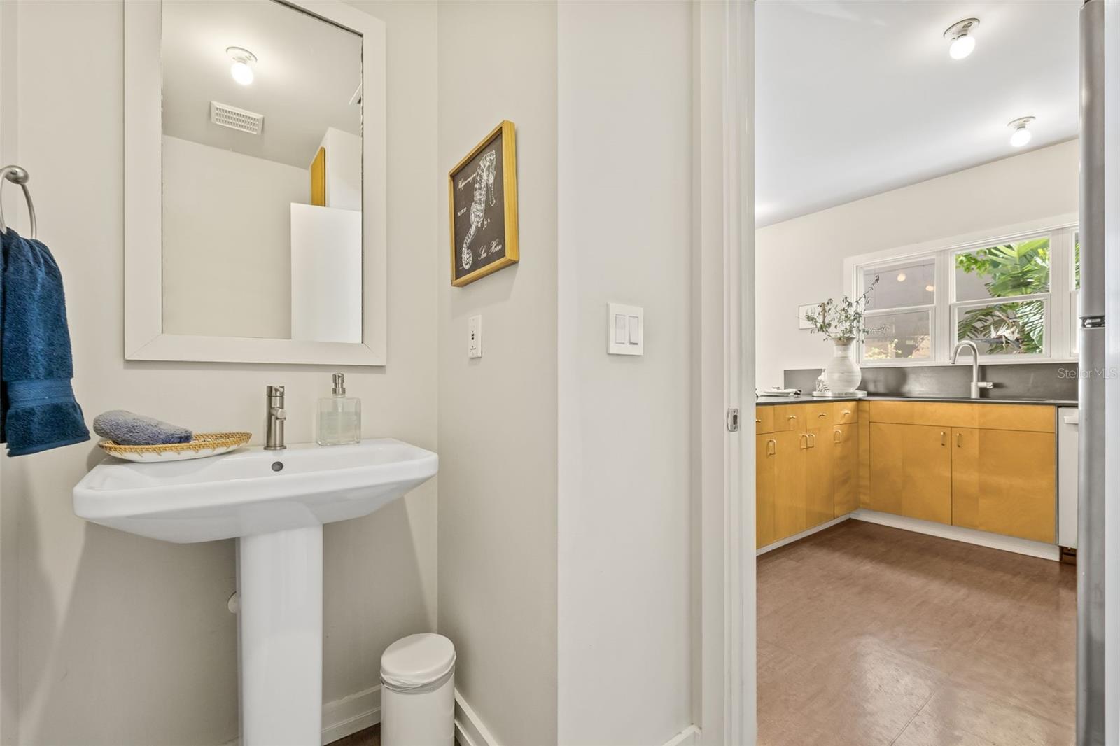 106 FAREHAM PL N, ST PETERSBURG, FL, 33701