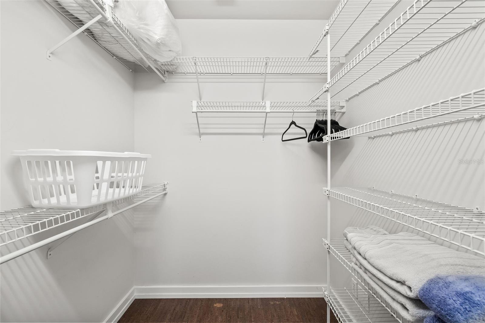 106 FAREHAM PL N, ST PETERSBURG, FL, 33701