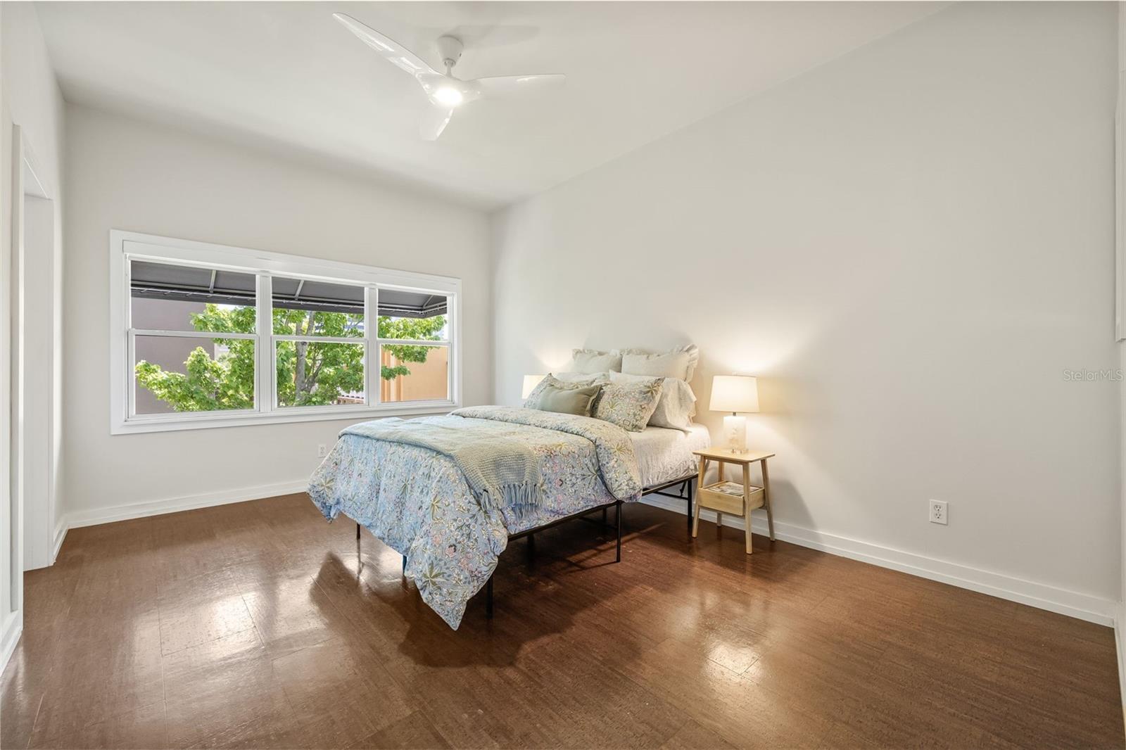 106 FAREHAM PL N, ST PETERSBURG, FL, 33701