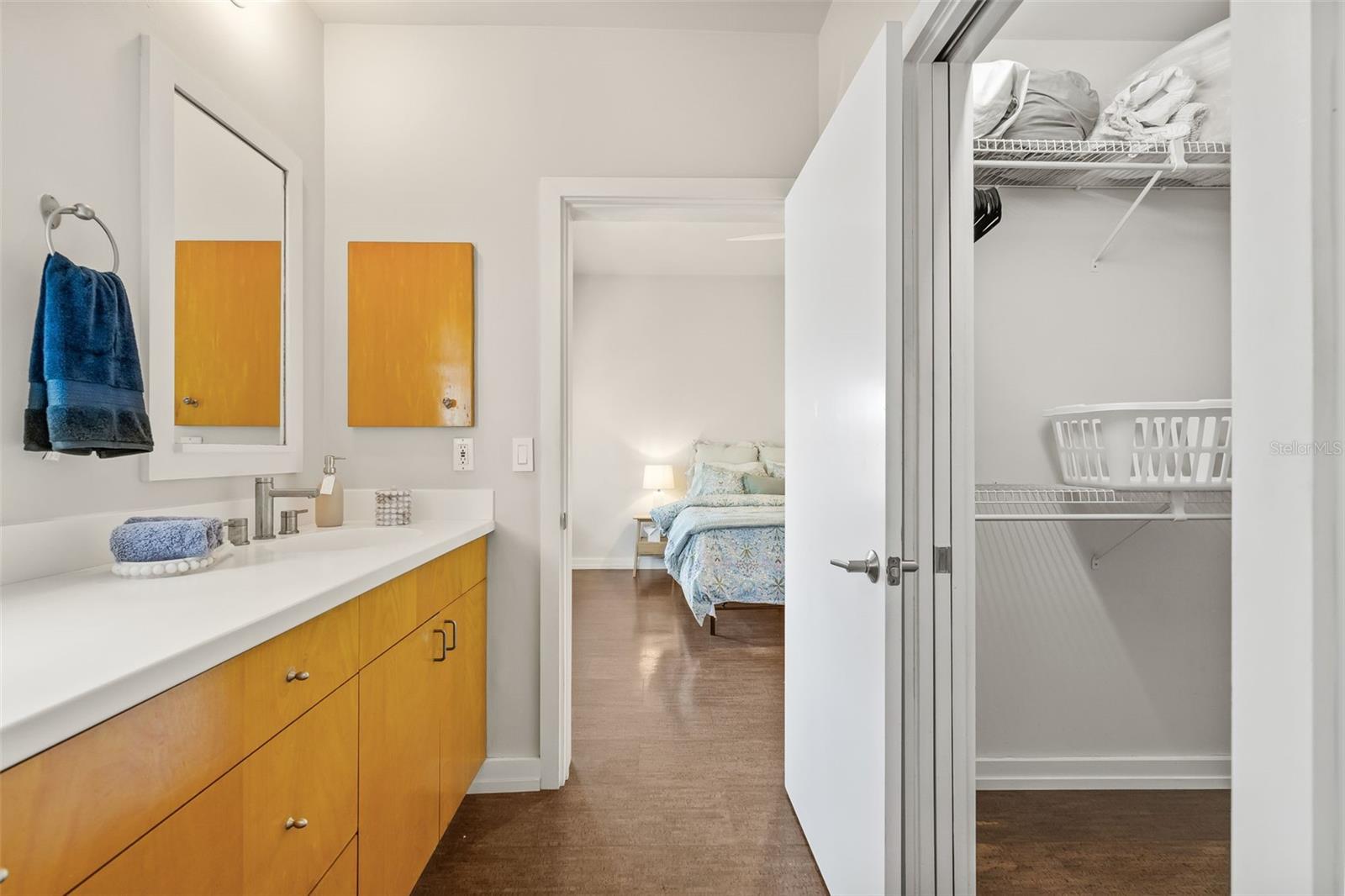 106 FAREHAM PL N, ST PETERSBURG, FL, 33701