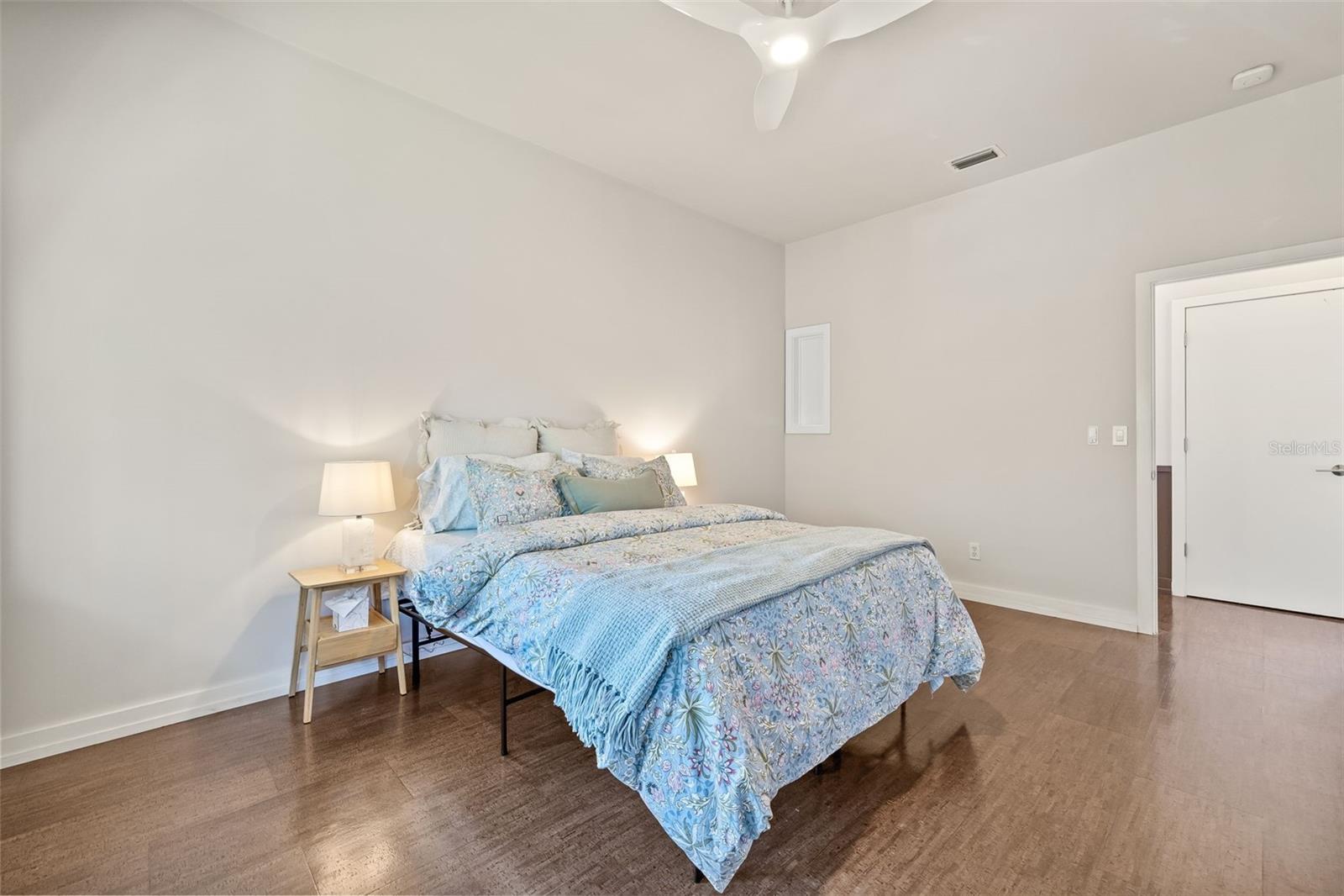 106 FAREHAM PL N, ST PETERSBURG, FL, 33701