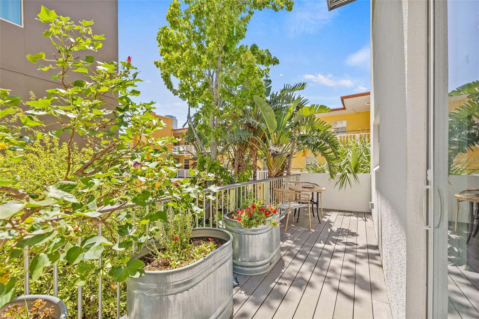 106 FAREHAM PL N, ST PETERSBURG, FL, 33701