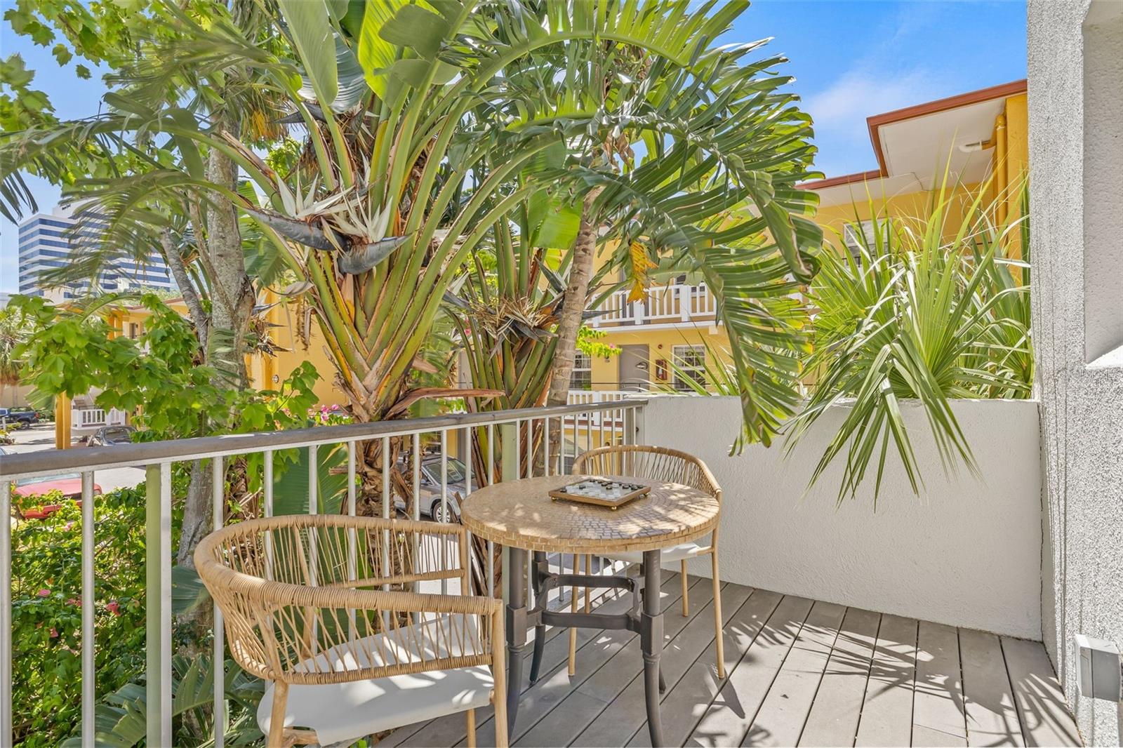 106 FAREHAM PL N, ST PETERSBURG, FL, 33701