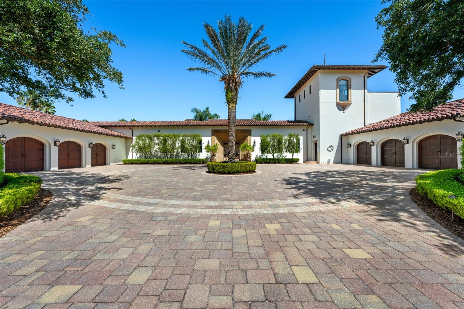 TB8379435 Property Photo