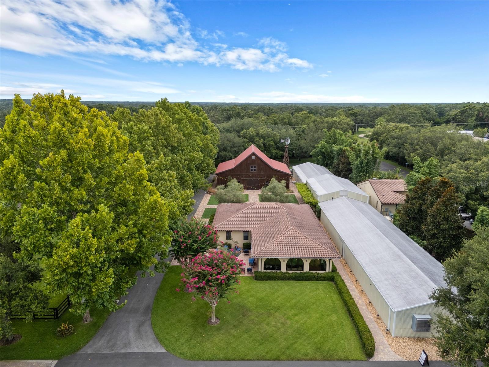 TB8379435 Property Photo