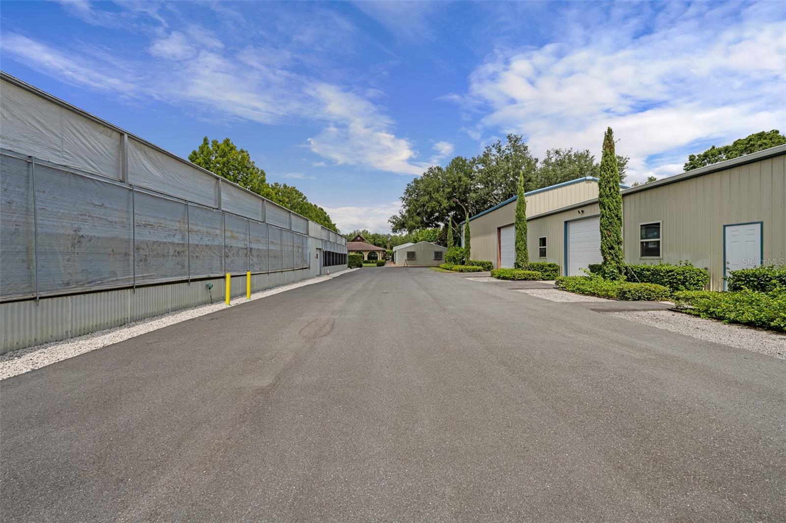 TB8379435 Property Photo