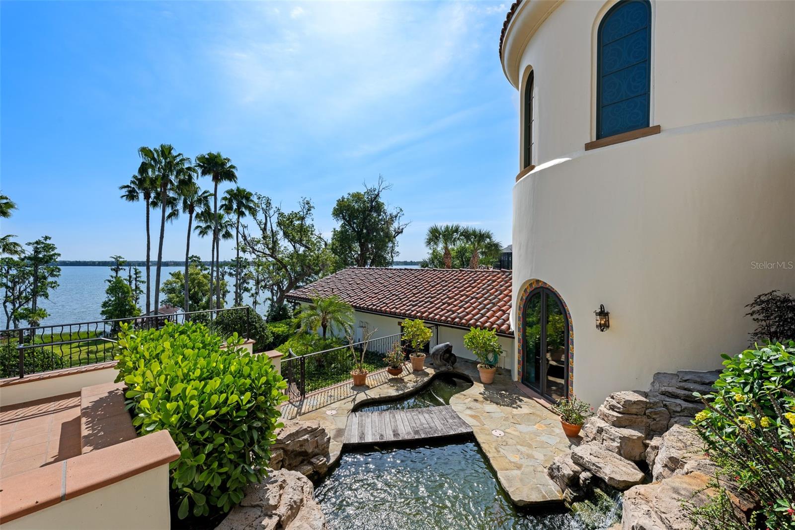 TB8379435 Property Photo