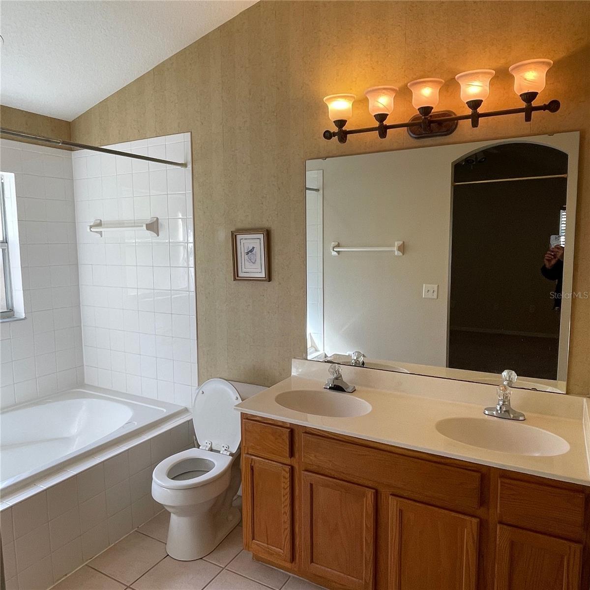 158 QUEEN MARY DR, DAVENPORT, FL, 33837