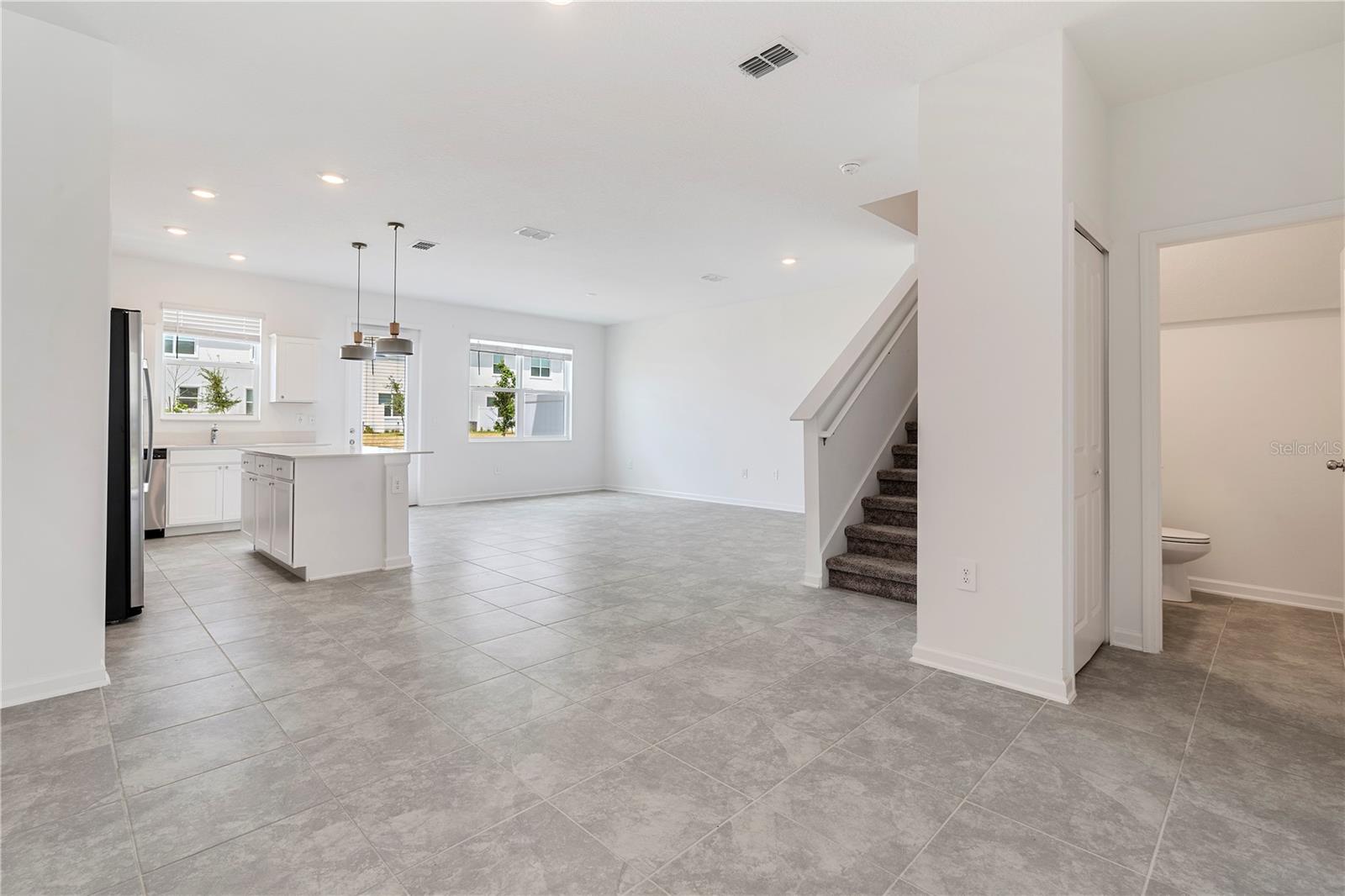 264 NINE IRON DR, DAVENPORT, FL, 33896