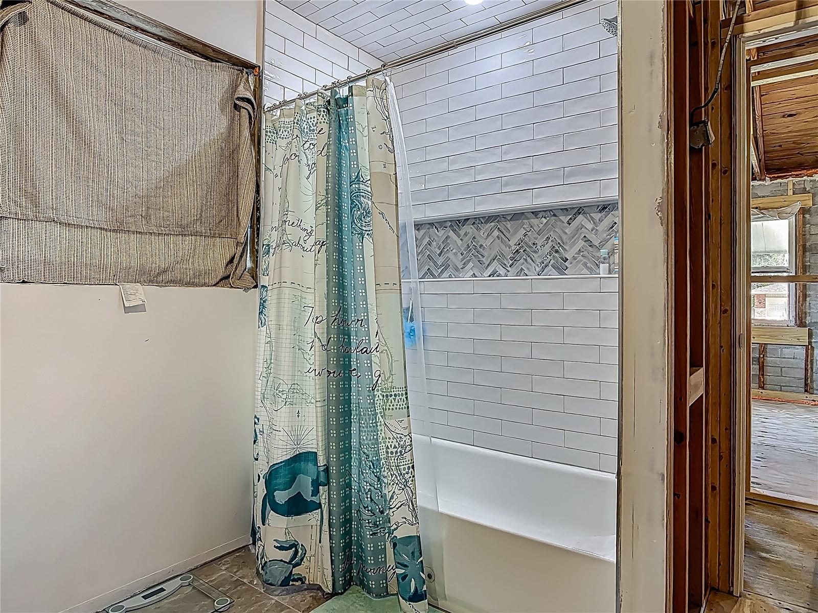 288 N SENECA ST, DAYTONA BEACH, FL, 32114