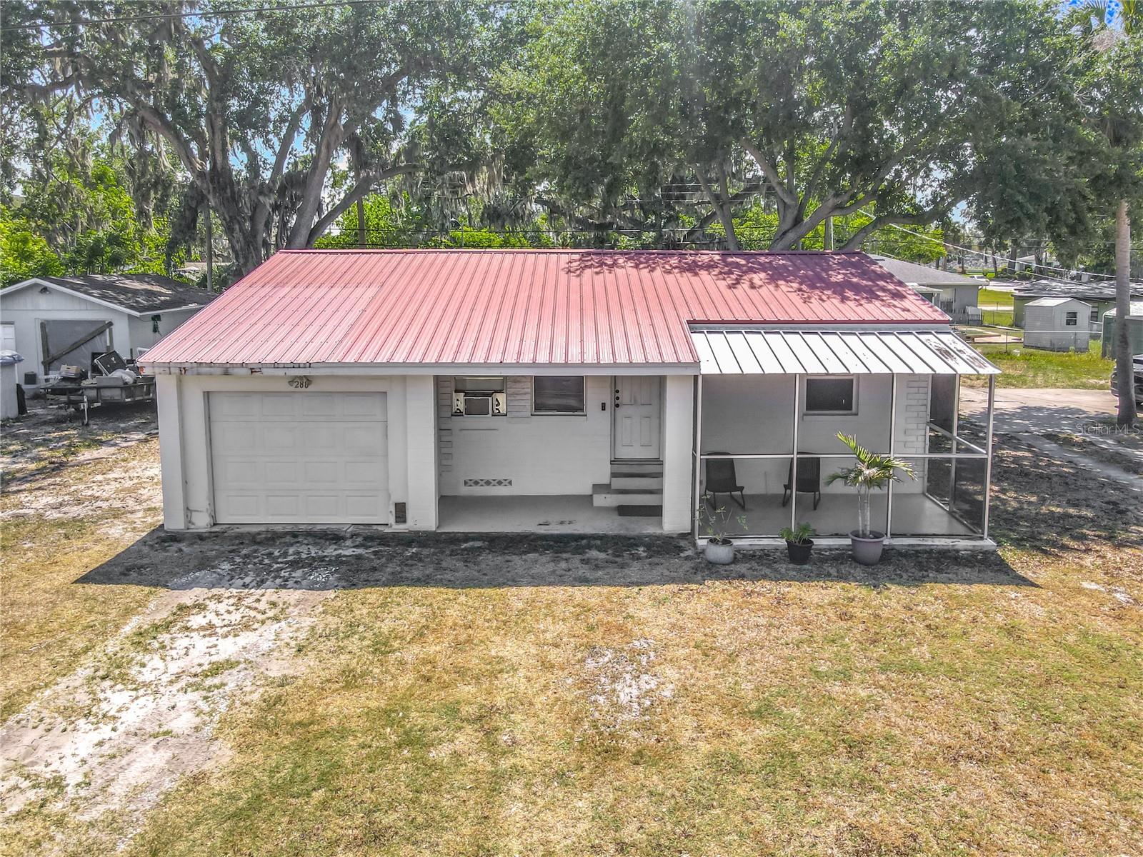 288 N SENECA ST, DAYTONA BEACH, FL, 32114