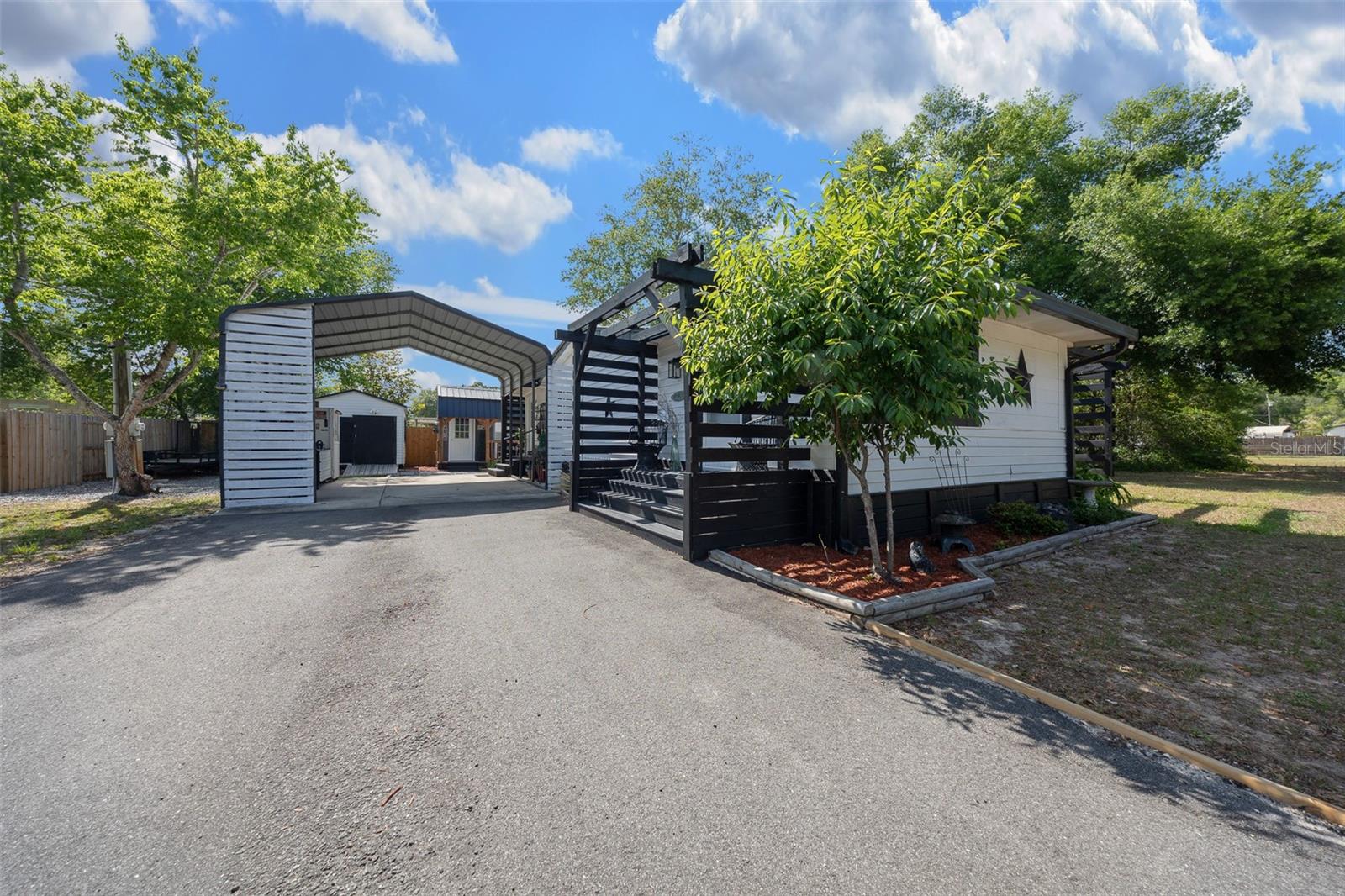 5322 SE 183RD AVENUE RD, OCKLAWAHA, FL, 32179