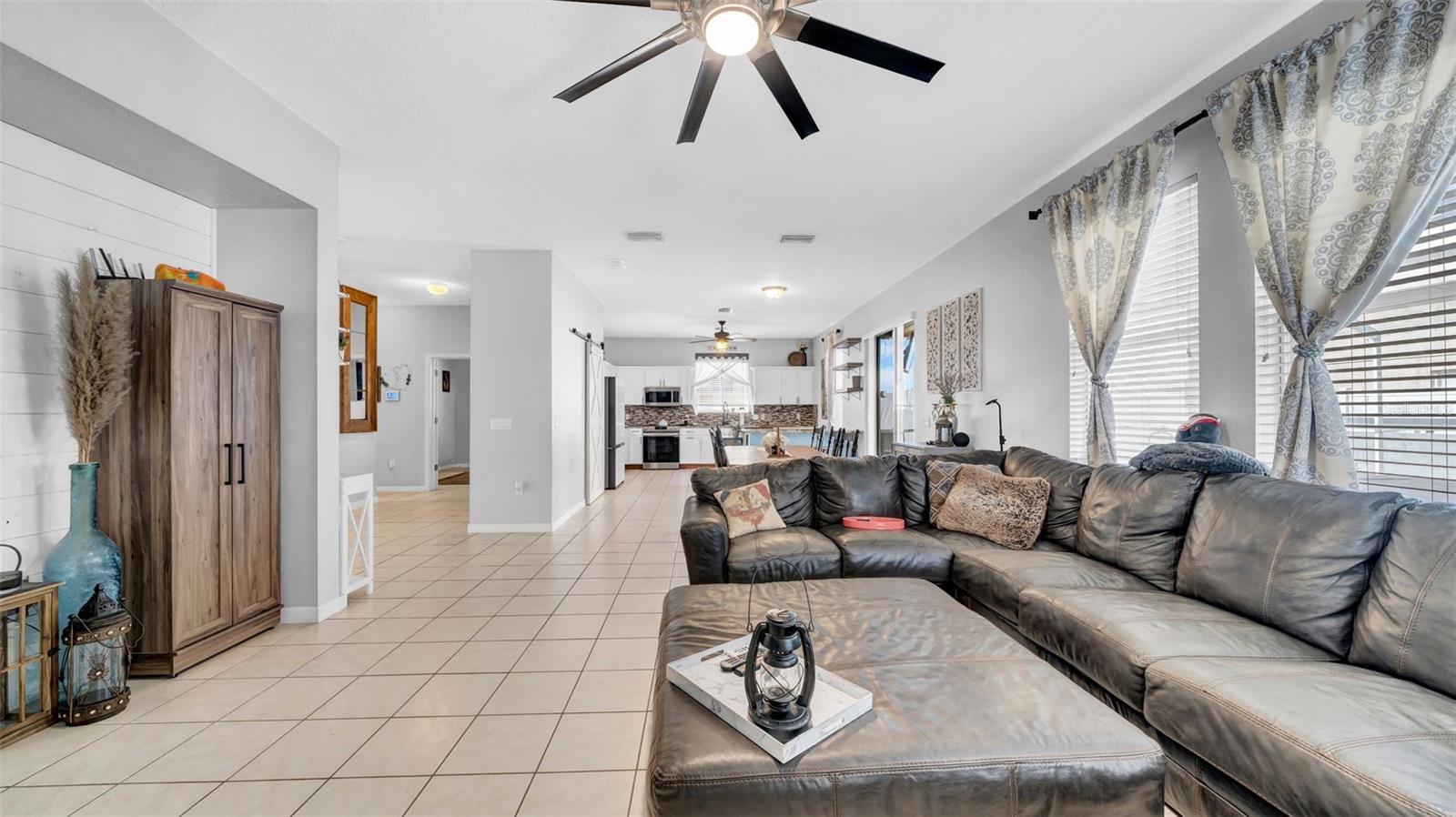 10505 BOYETTE CREEK BLVD, RIVERVIEW, FL, 33569