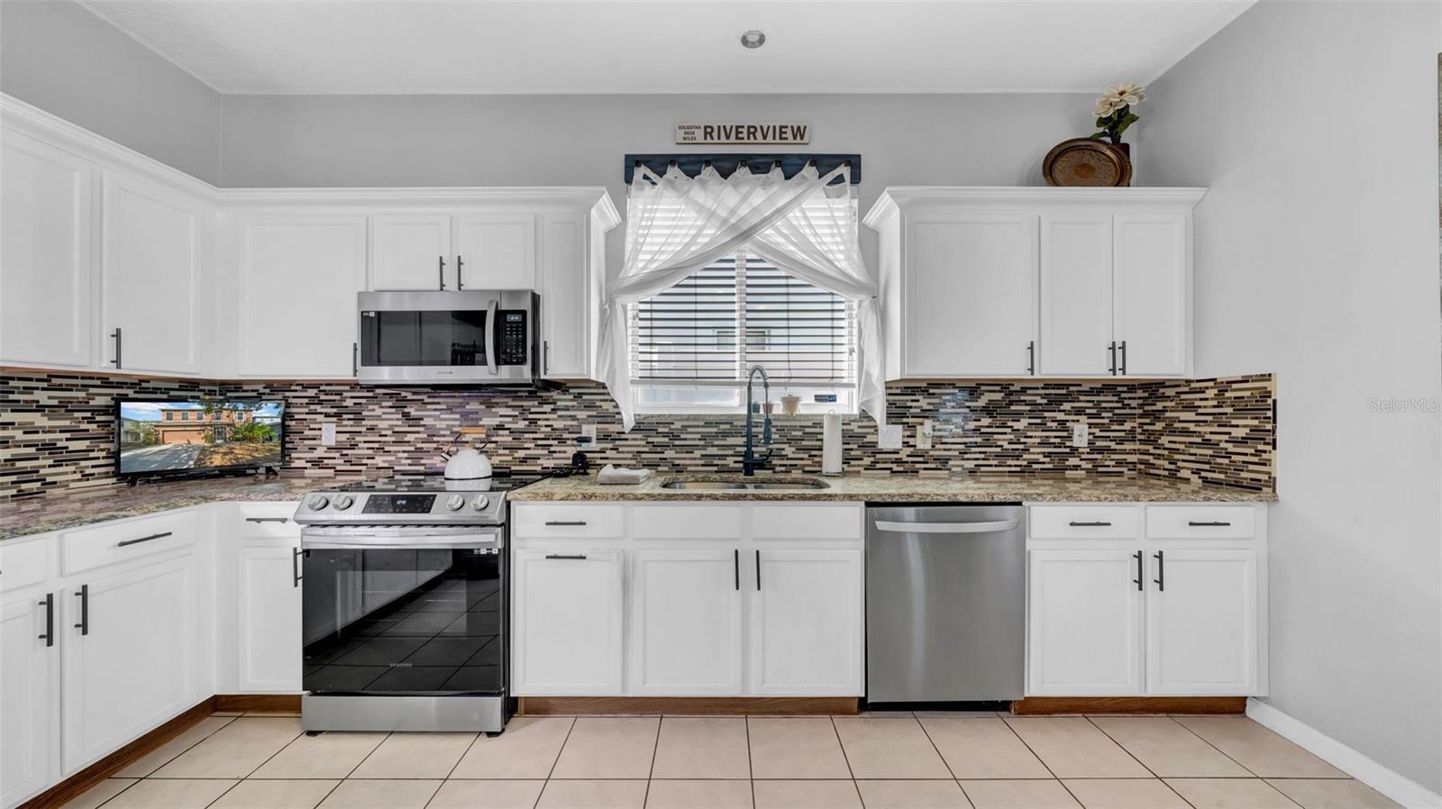 10505 BOYETTE CREEK BLVD, RIVERVIEW, FL, 33569