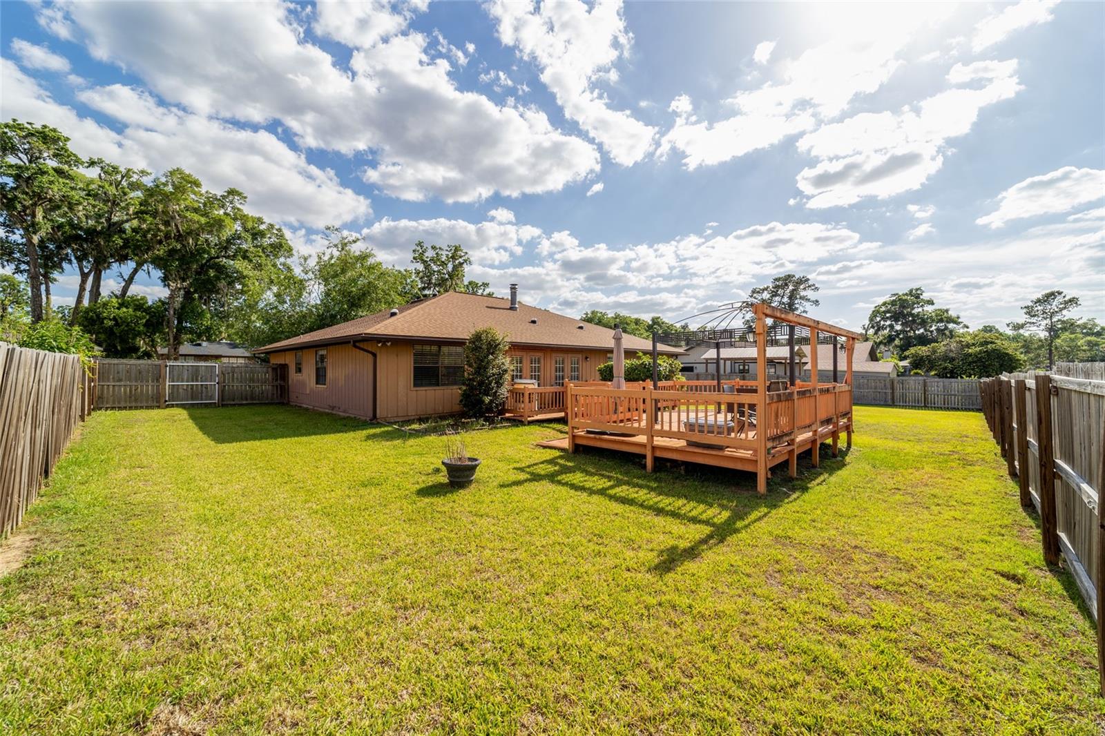 2045 SE 32ND ST, OCALA, FL, 34471