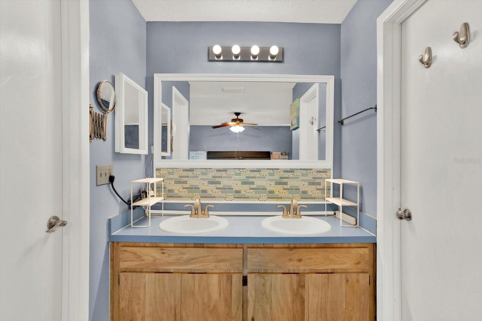 12017 VERMILLION WAY, RIVERVIEW, FL, 33569