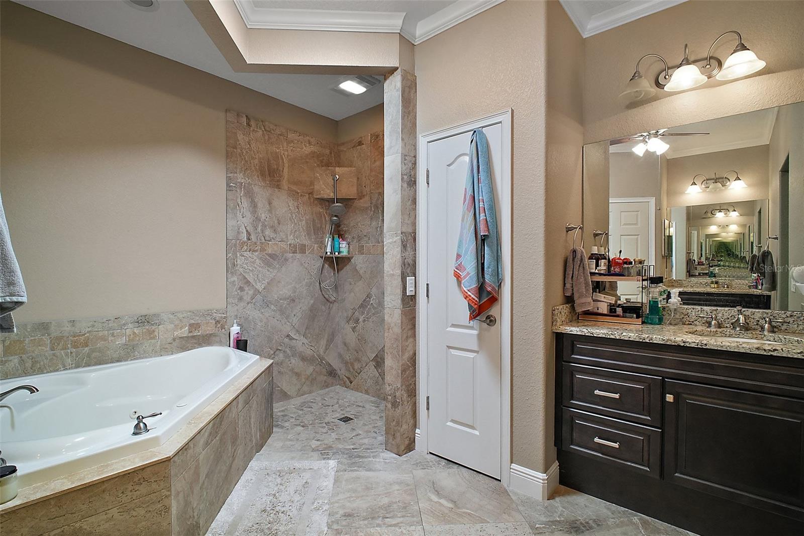 1893 BANNING BEACH RD, TAVARES, FL, 32778