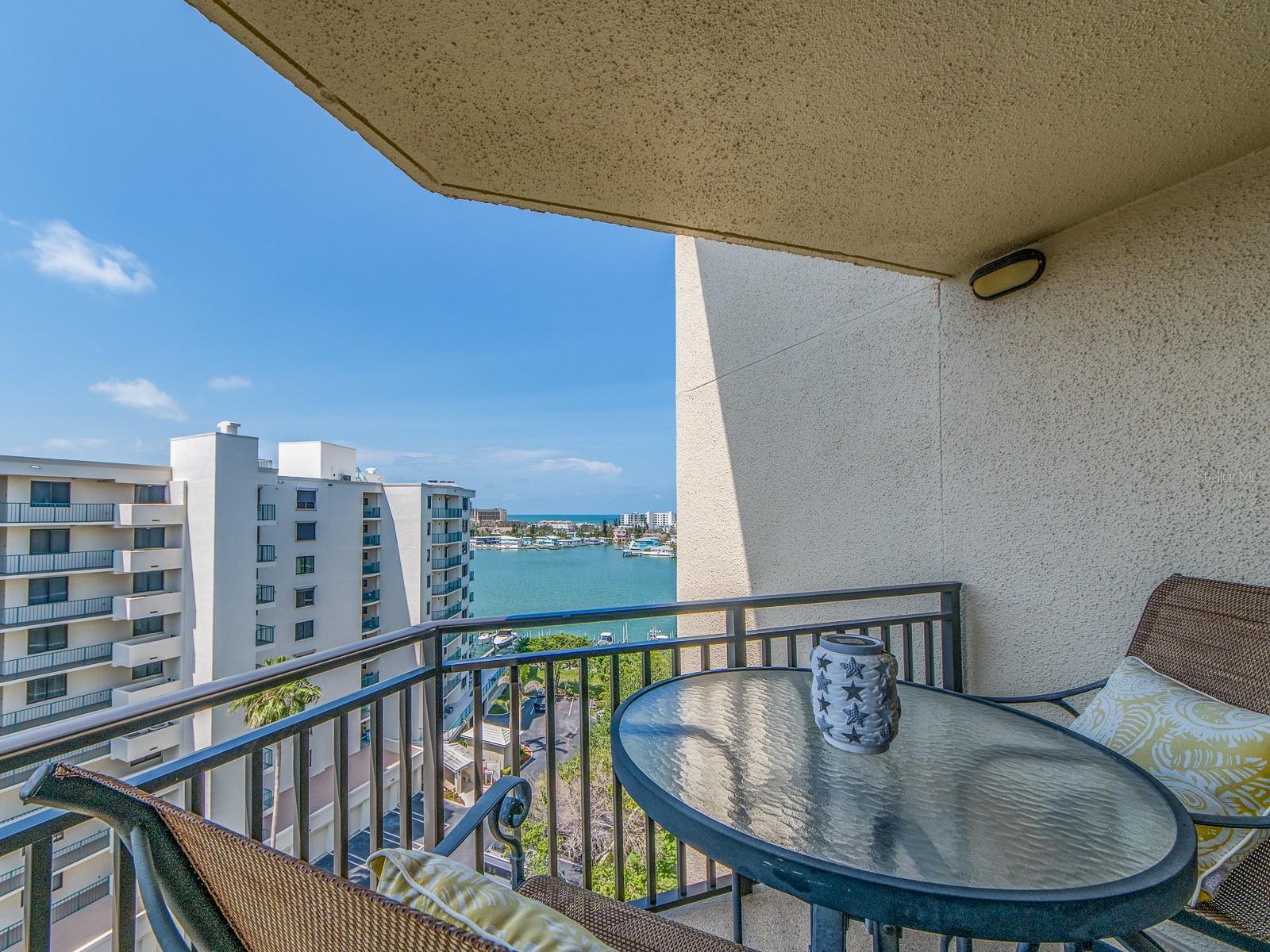 690 ISLAND WAY #1011, CLEARWATER BEACH, FL, 33767