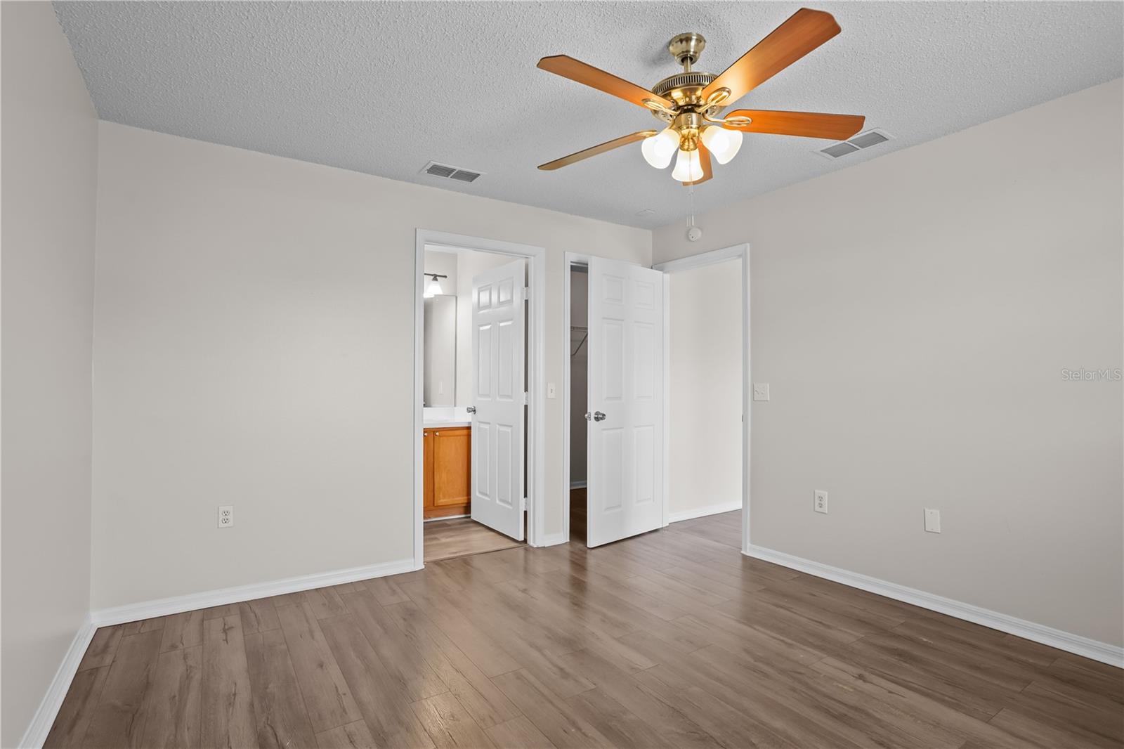 15 SAWFISH LN, KISSIMMEE, FL, 34759