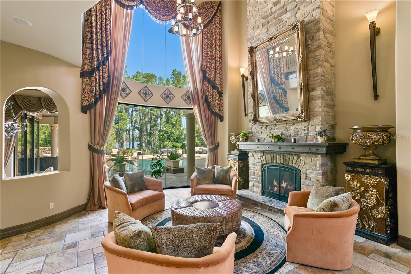 TB8379522 Property Photo