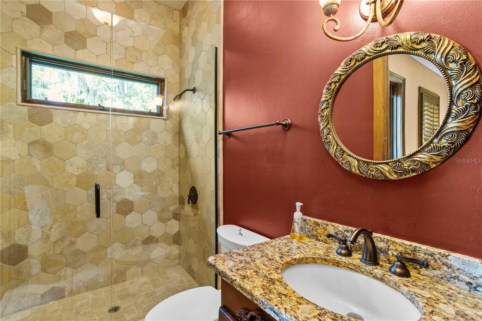 TB8379522 Property Photo