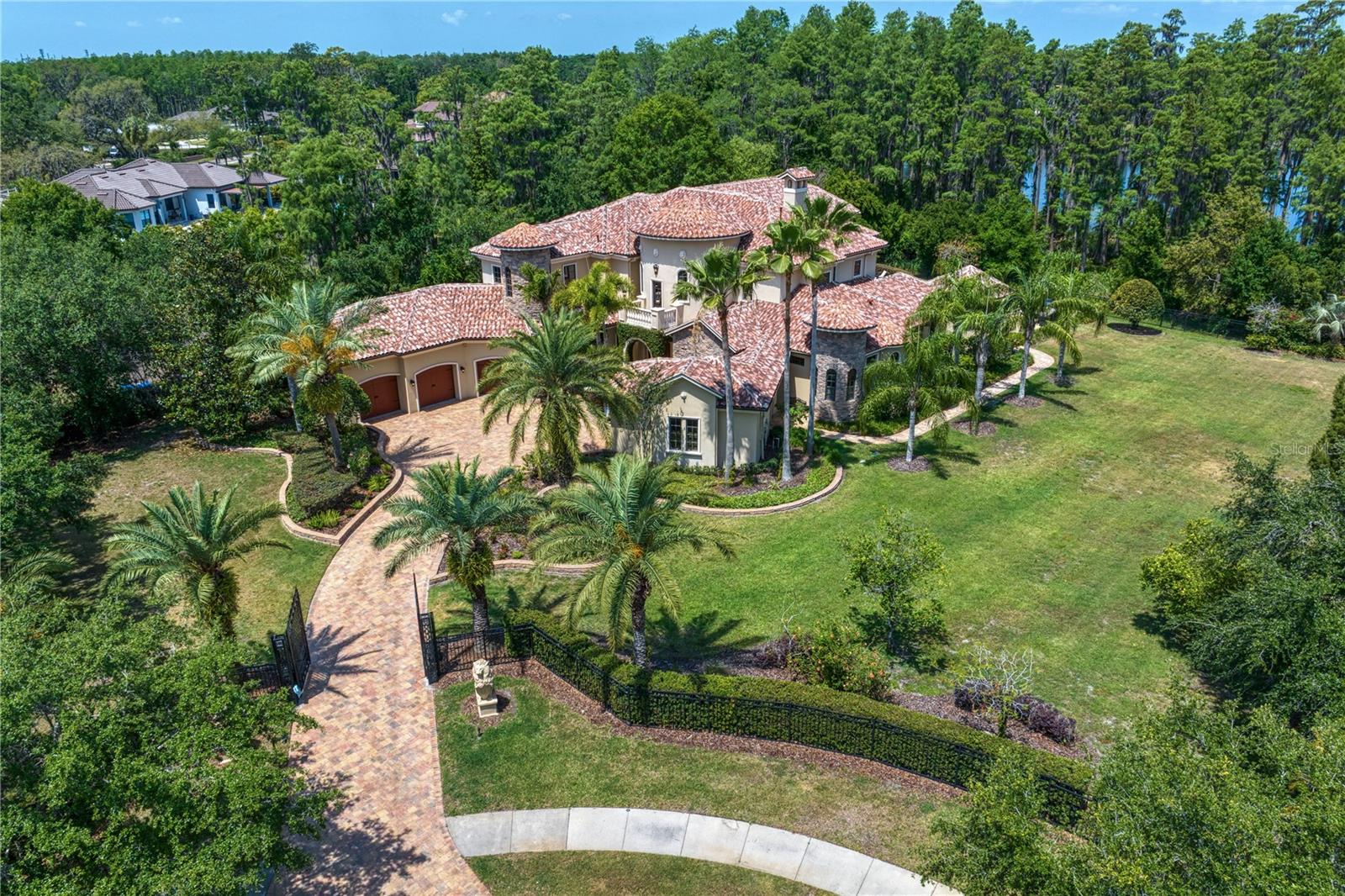 TB8379522 Property Photo