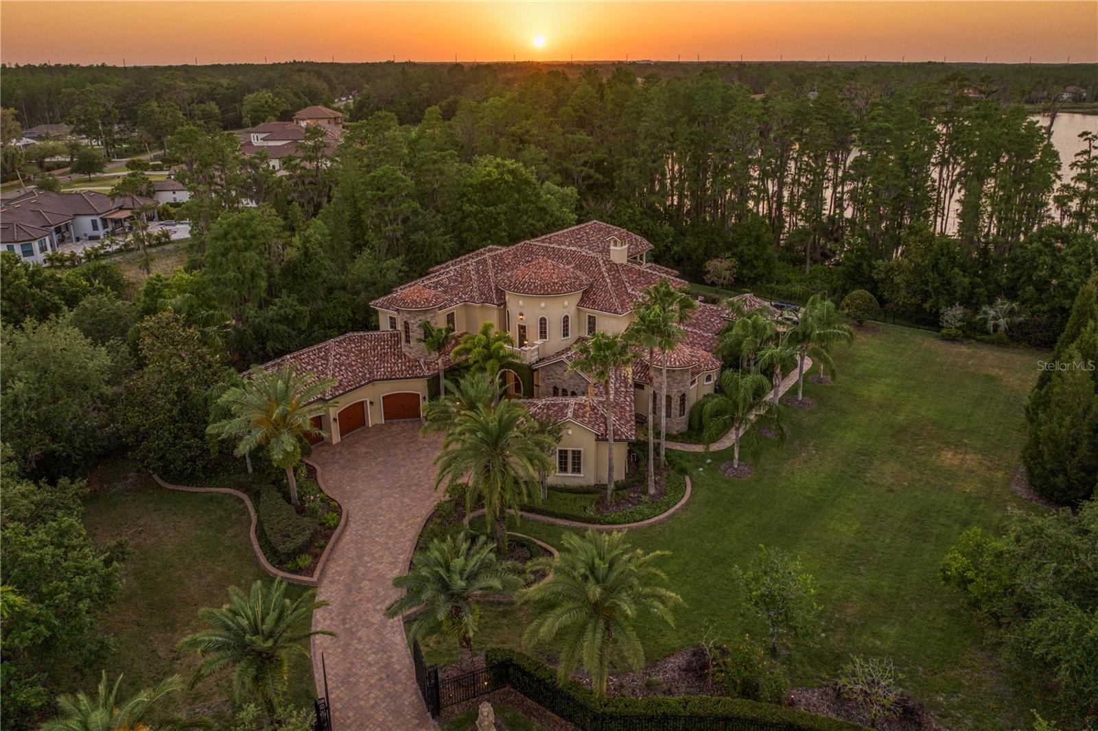 TB8379522 Property Photo