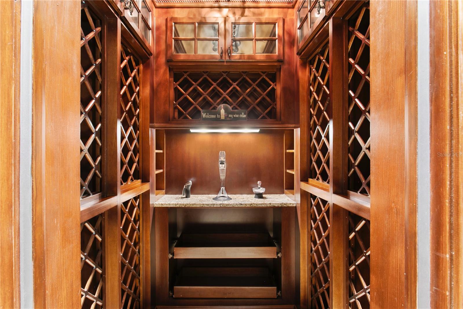 TB8379522 Property Photo