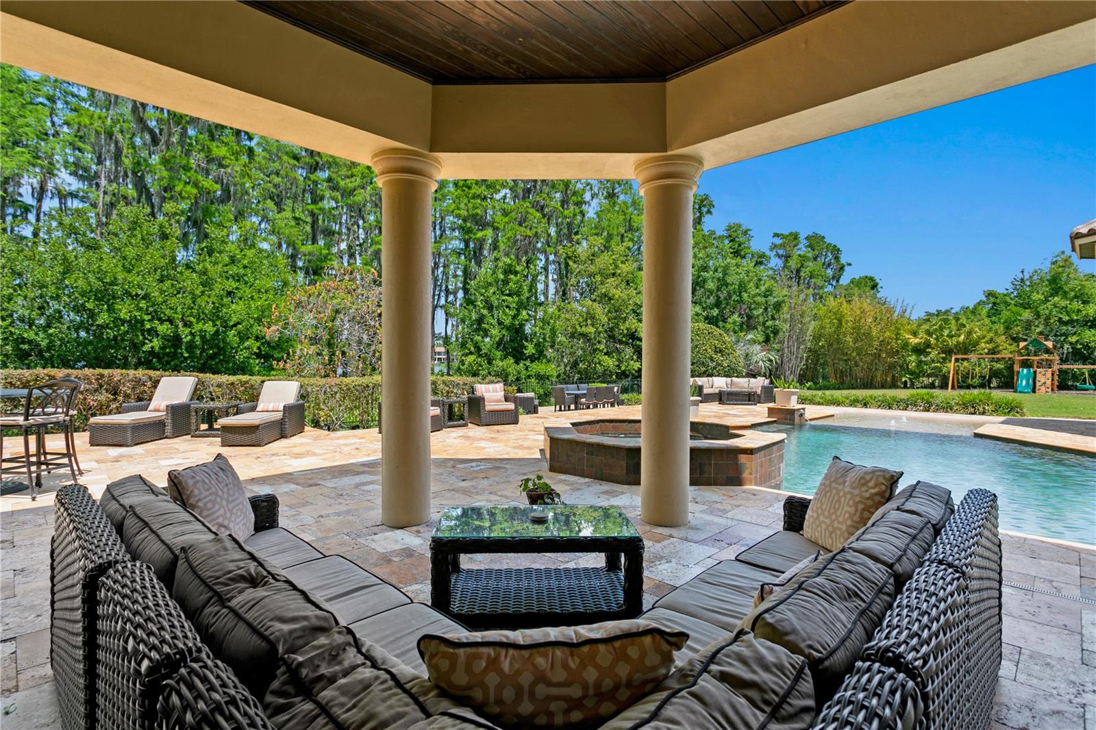 TB8379522 Property Photo