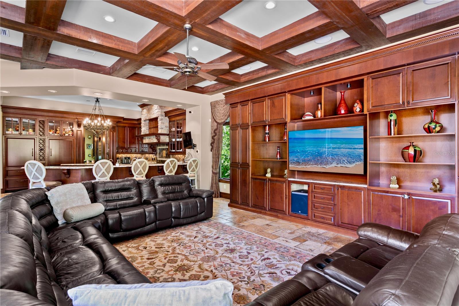 TB8379522 Property Photo