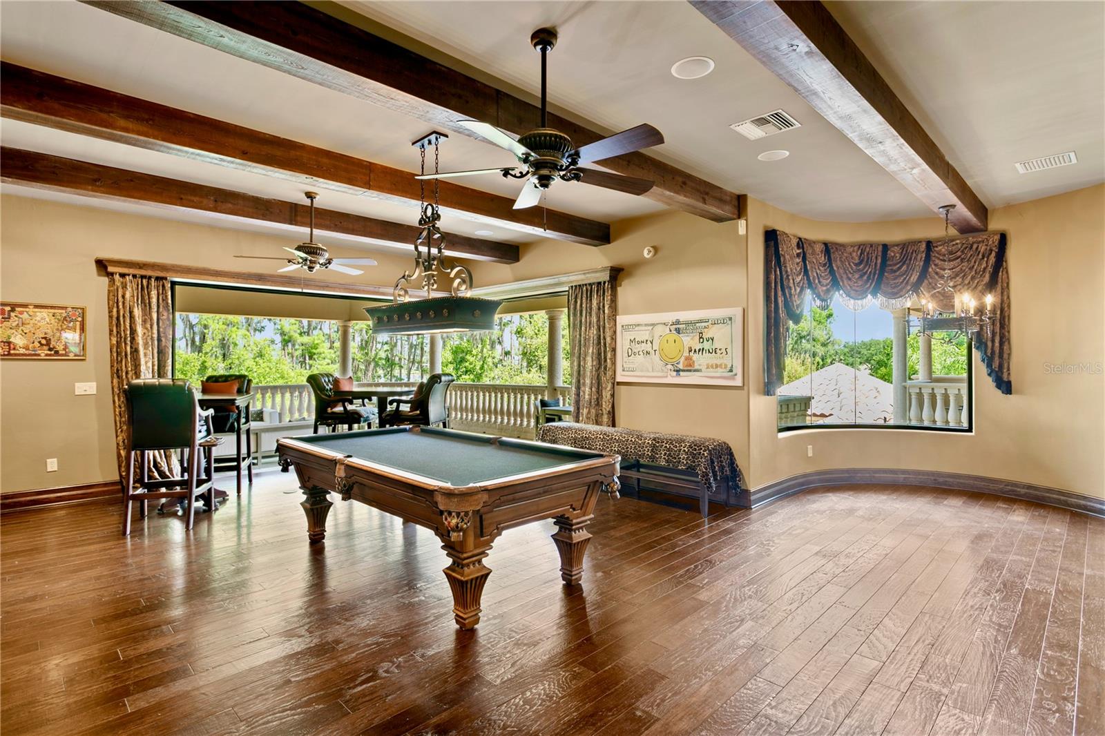 TB8379522 Property Photo