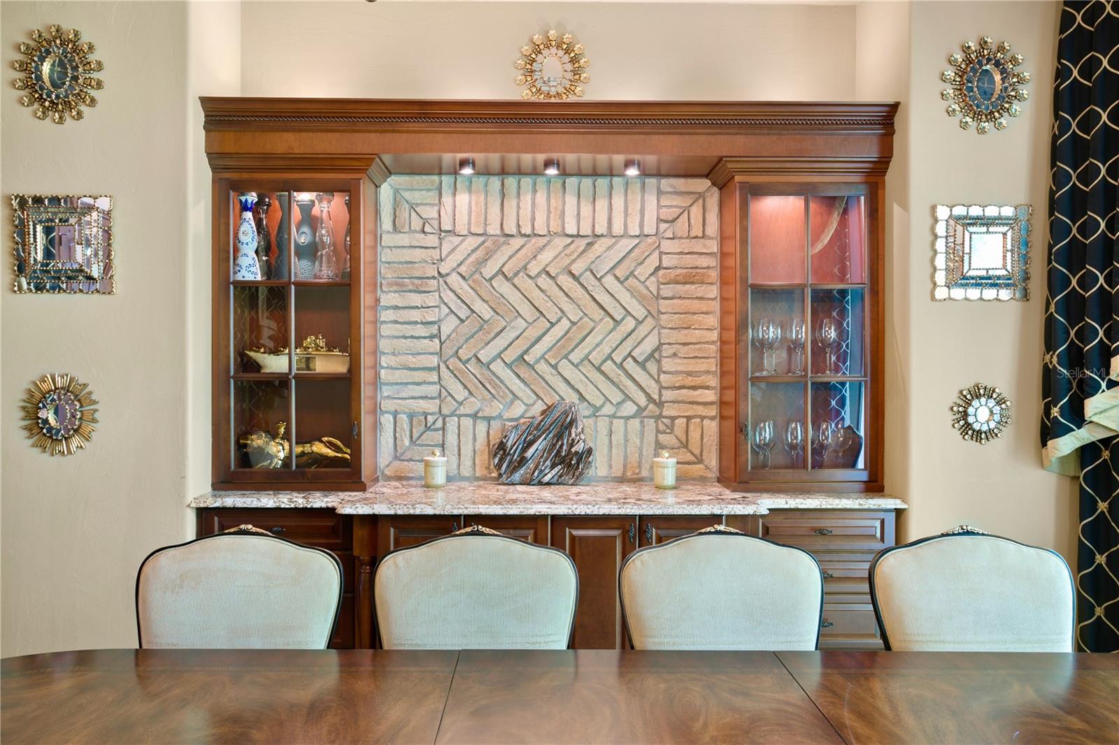 TB8379522 Property Photo