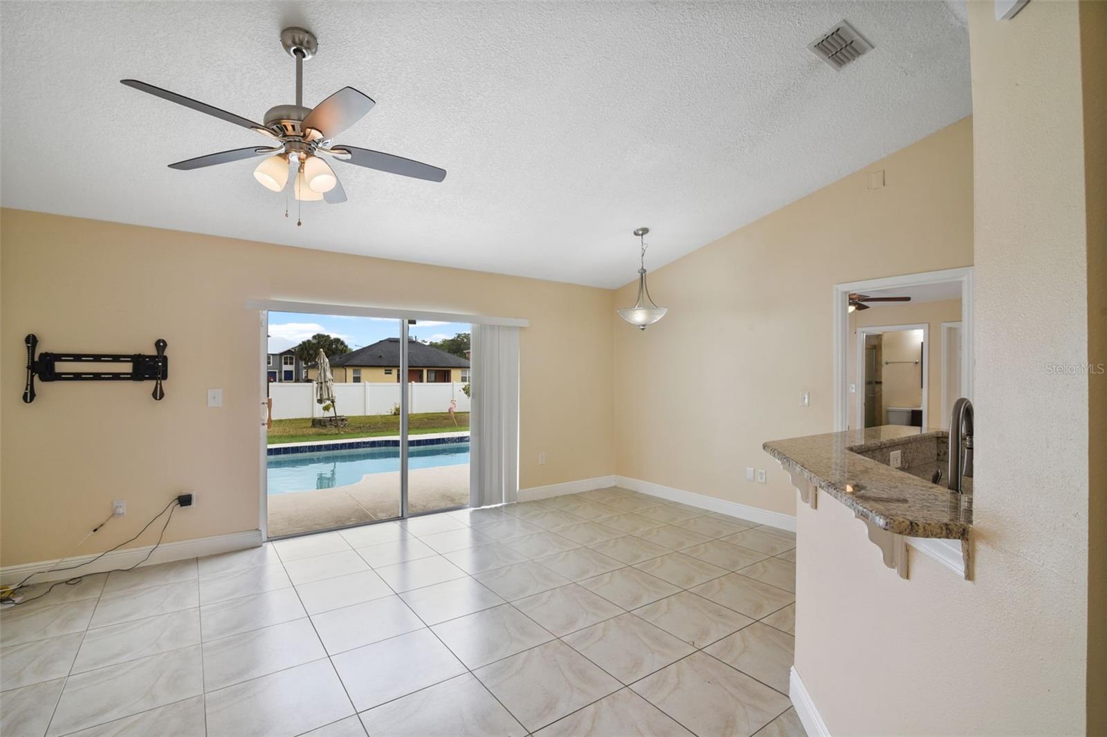 854 MENDOZA DR, KISSIMMEE, FL, 34758