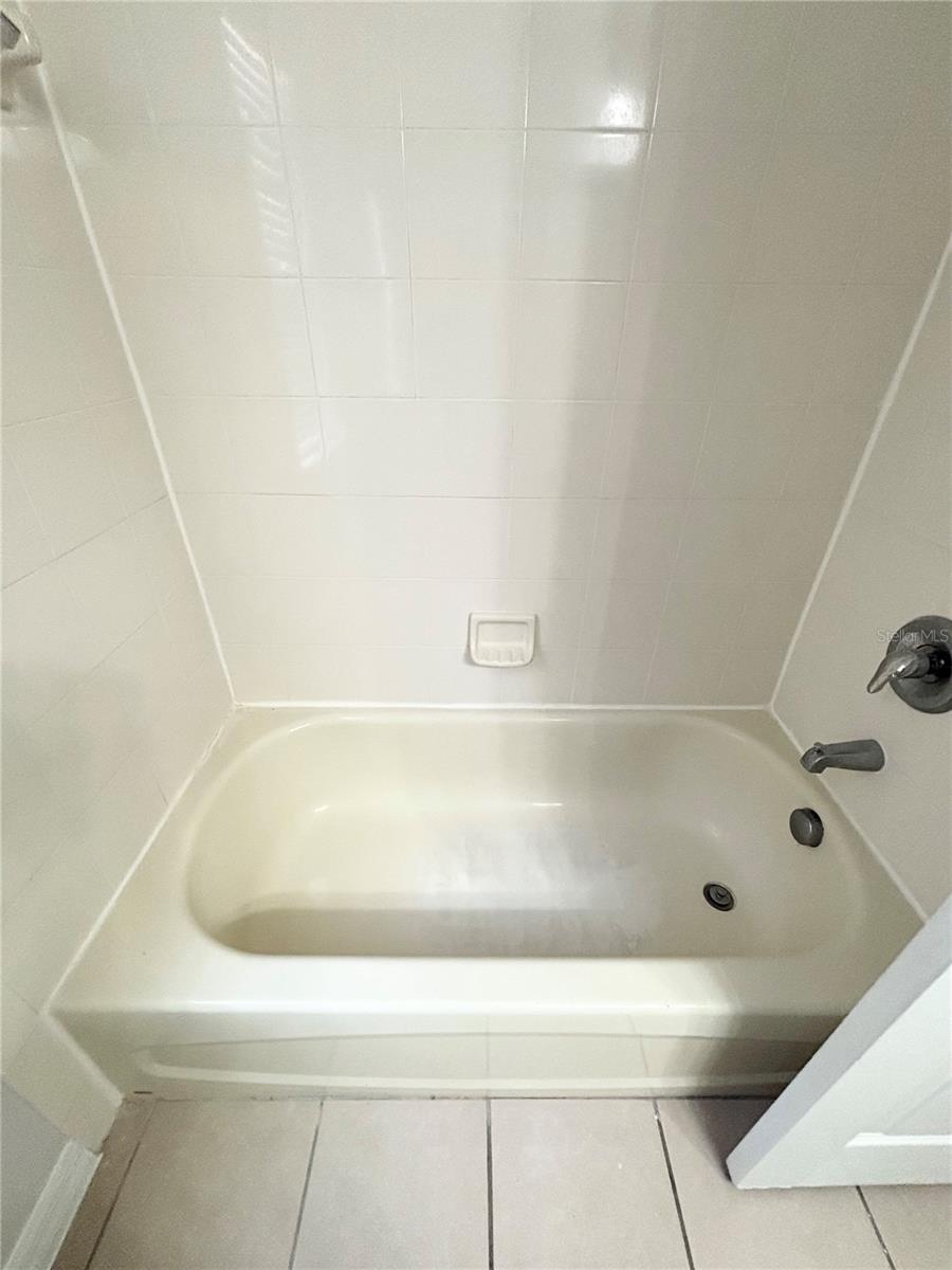 3048 VERBENA DR, DELTONA, FL, 32725