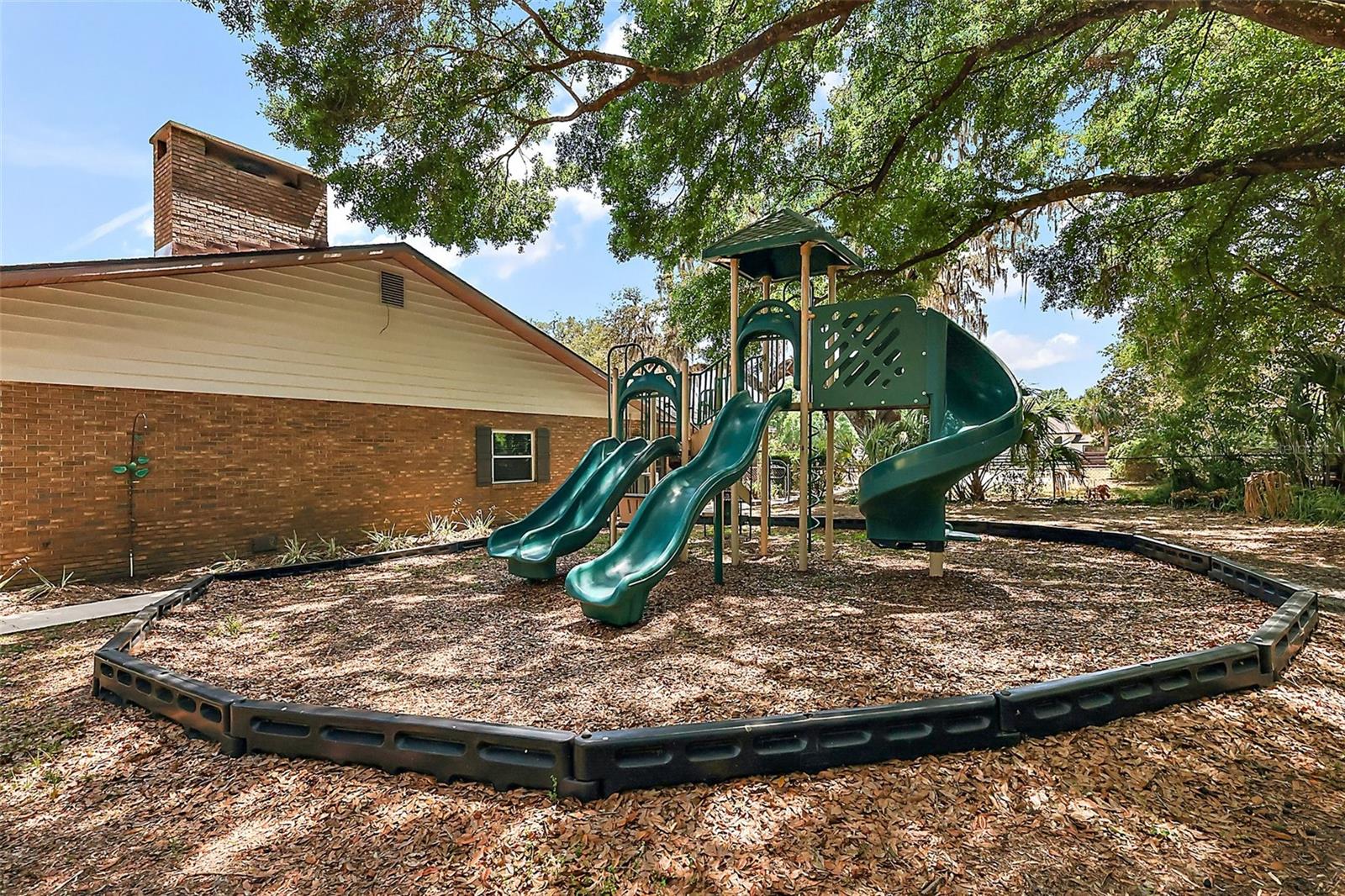 32132 HICKORY LN, SORRENTO, FL, 32776