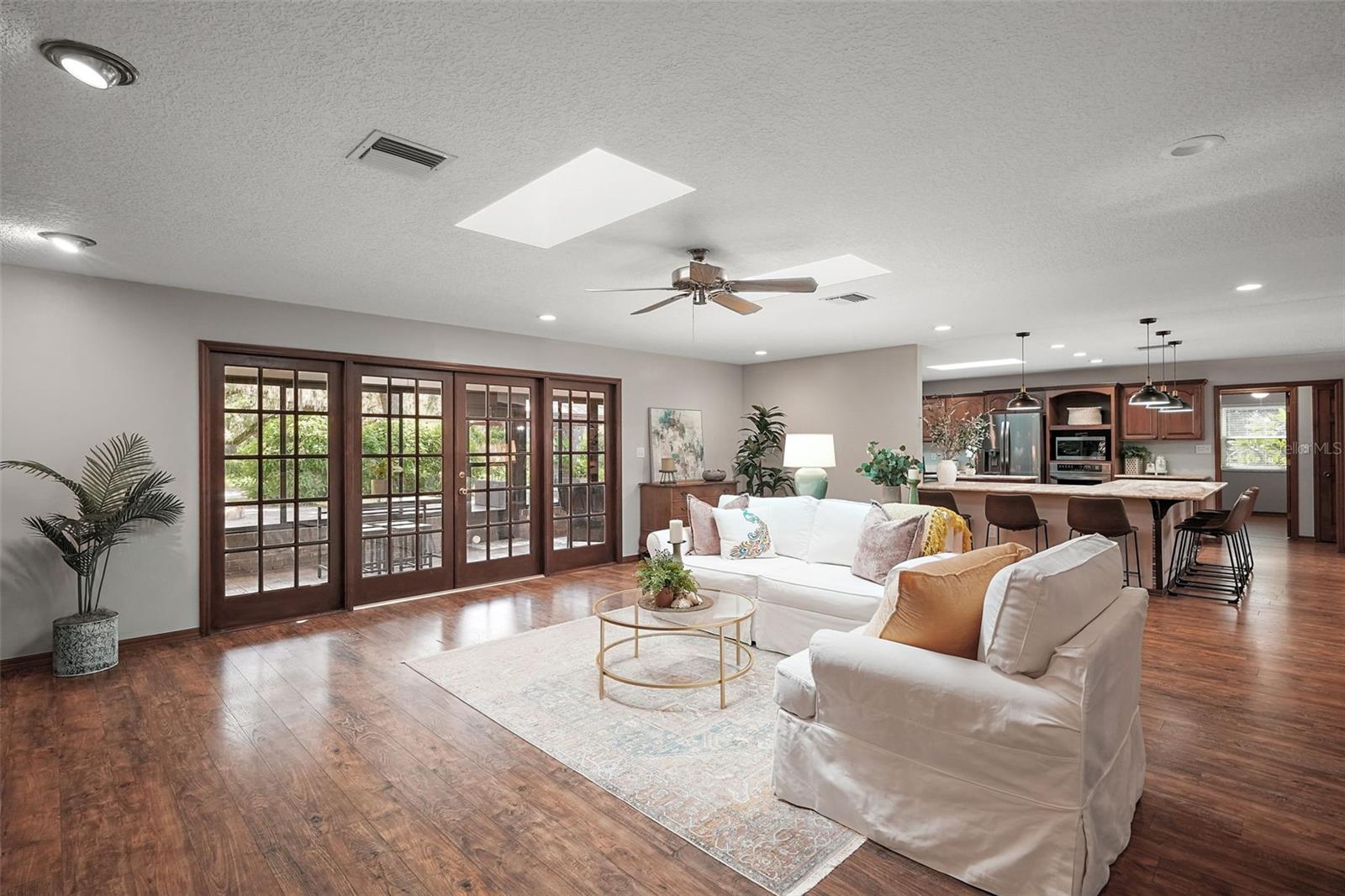 32132 HICKORY LN, SORRENTO, FL, 32776