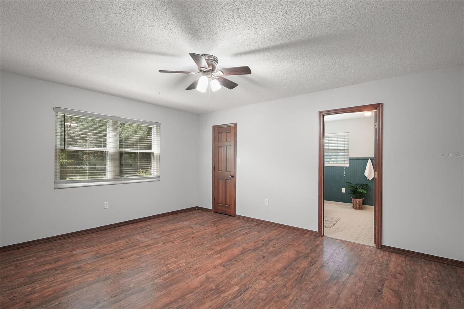 32132 HICKORY LN, SORRENTO, FL, 32776