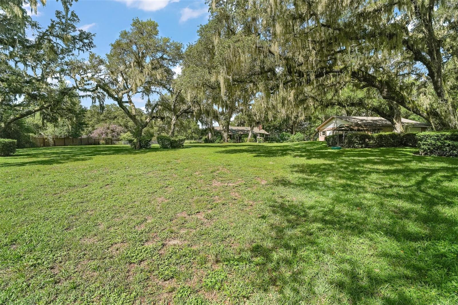 32132 HICKORY LN, SORRENTO, FL, 32776