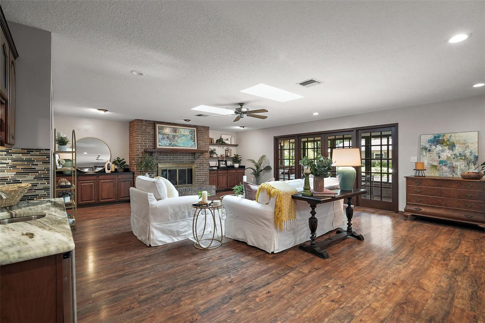 32132 HICKORY LN, SORRENTO, FL, 32776