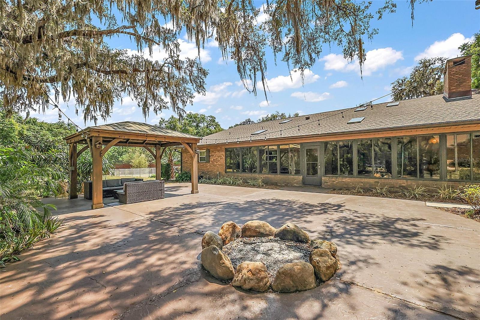 32132 HICKORY LN, SORRENTO, FL, 32776