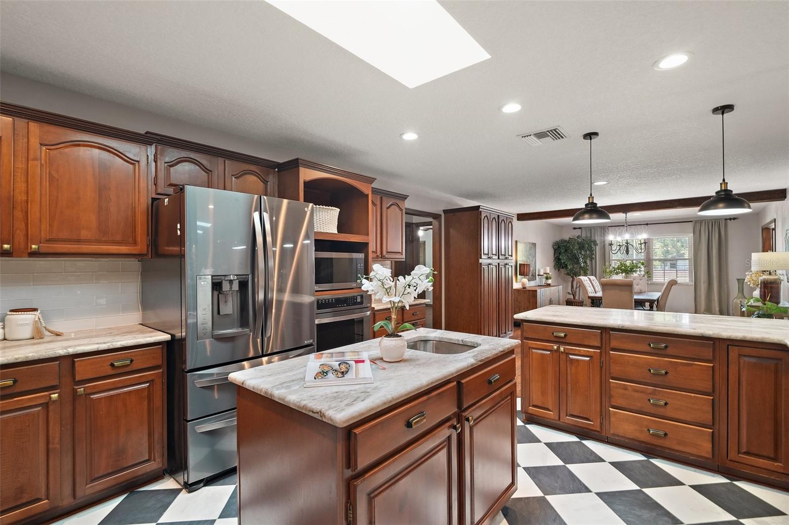 32132 HICKORY LN, SORRENTO, FL, 32776