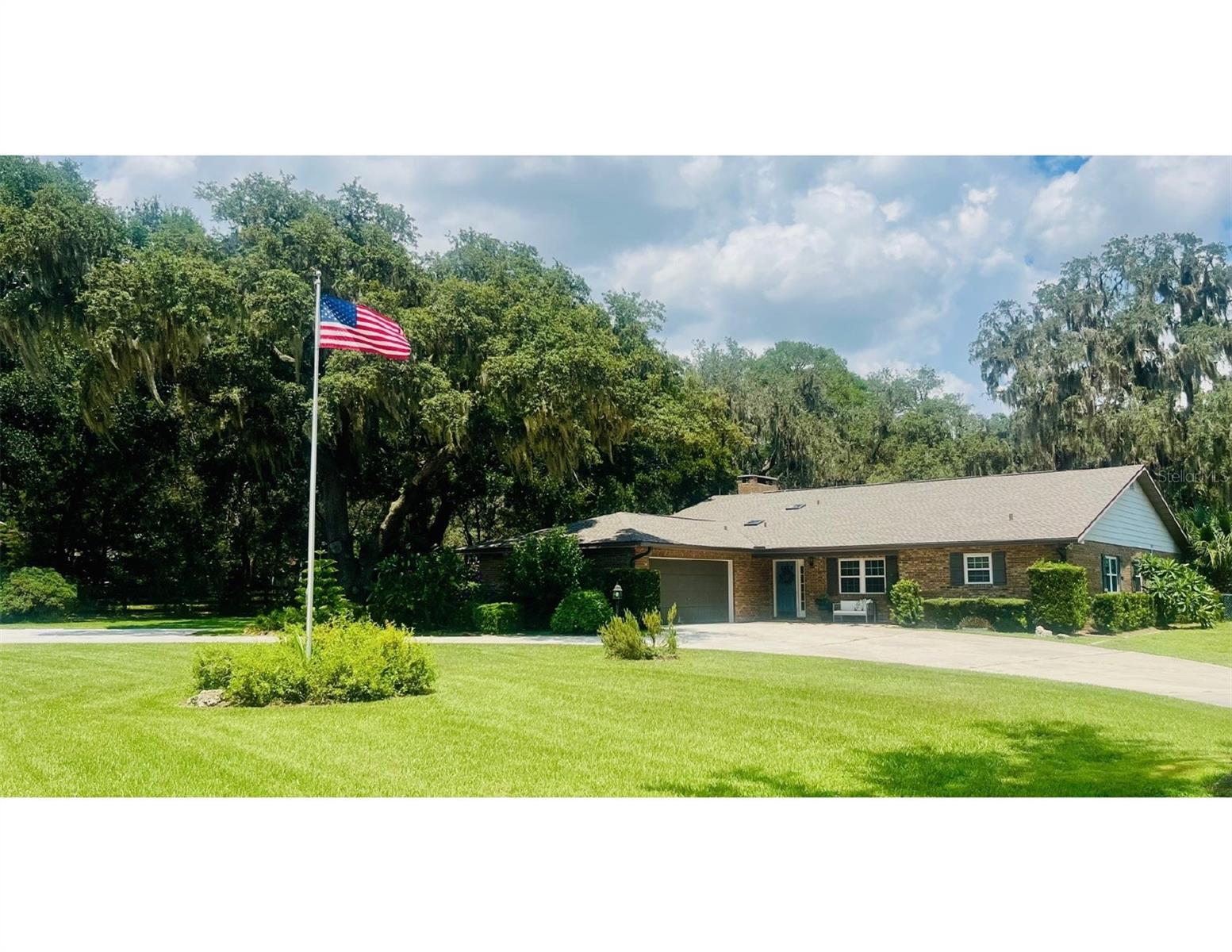 32132 HICKORY LN, SORRENTO, FL, 32776