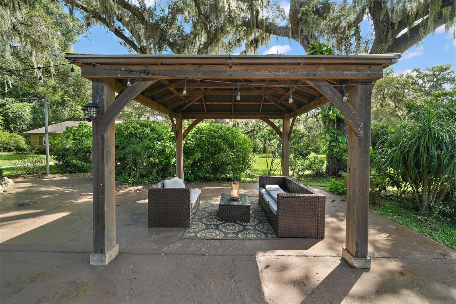 32132 HICKORY LN, SORRENTO, FL, 32776