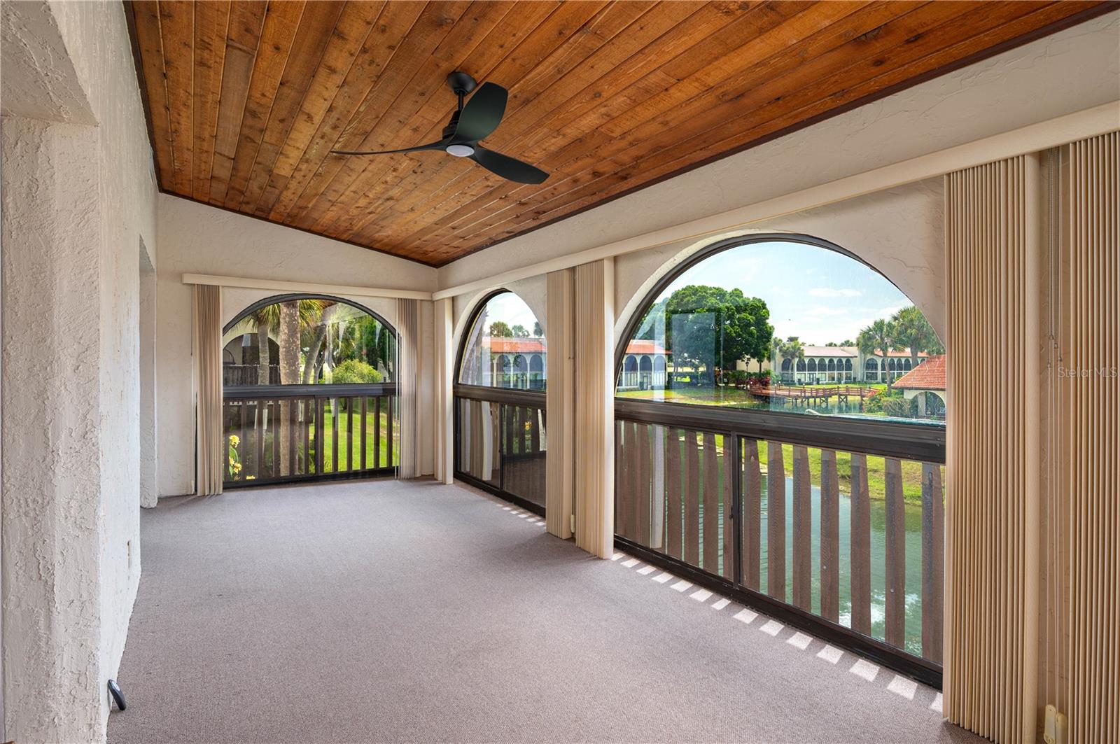 6201 COUNTRY CLUB DR #21, LAKE WALES, FL, 33898